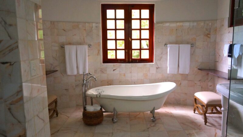 Inredning av ditt badrum för maximal komfort och stil