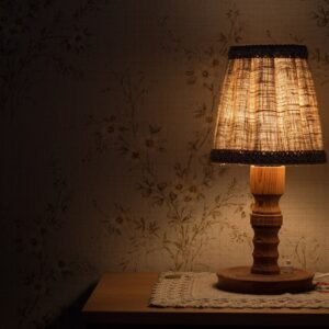 Allt du behöver veta om en bordslampa i trä